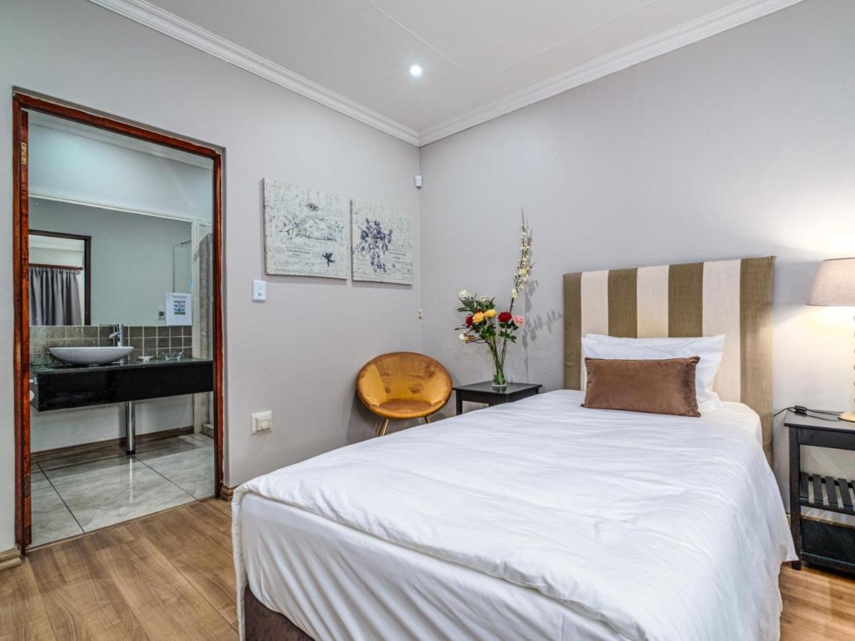 Hurlingham House Guest House Johannesbourg Extérieur photo